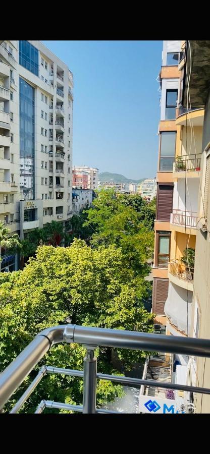 Lilo'S Place Τίρανα Εξωτερικό φωτογραφία